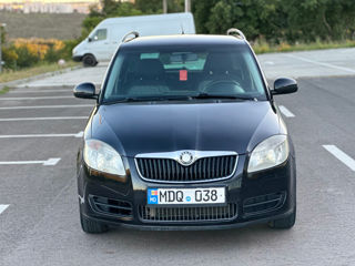 Skoda Fabia foto 2