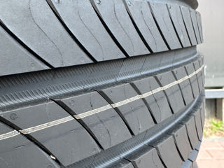 215/55 R17 Michelin Noi 2023 foto 3