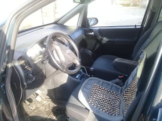 Opel Zafira foto 7