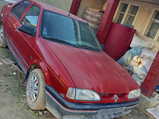 Renault 19 foto 2