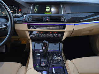 BMW 5 Series foto 11