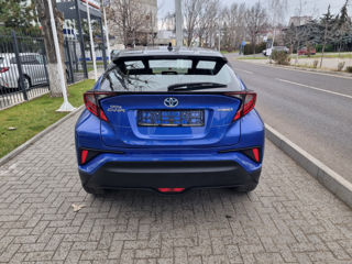 Toyota C-HR foto 6