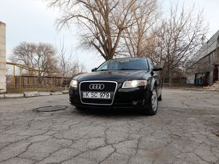 Audi A4 foto 1