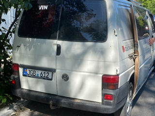 Volkswagen Transporter фото 4