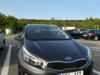 KIA Ceed foto 1