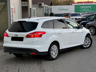 Ford Focus foto 3