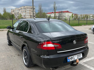 Skoda Superb foto 4