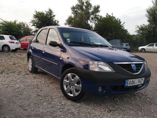 Dacia Logan foto 4