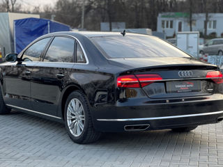 Audi A8 foto 8