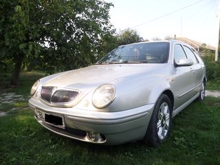 Lancia Lybra foto 1