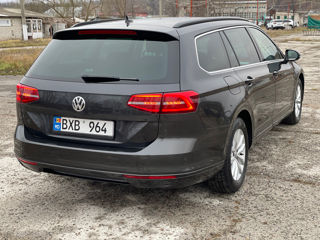 Volkswagen Passat foto 4