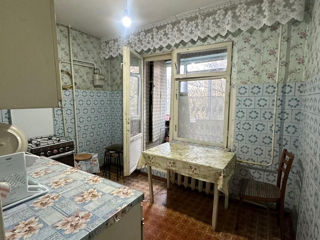 Apartament cu 2 camere, 58 m², Botanica, Chișinău foto 7