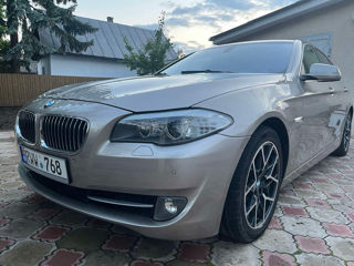 BMW 5 Series foto 2