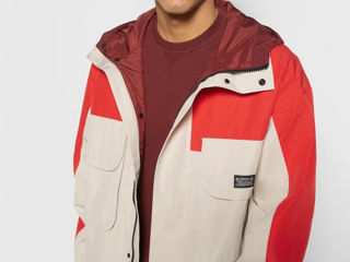 Продам мужскую куртку Levi's Bartlett Utility Jacket waterproof foto 2