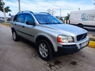 Volvo XC90 foto 1