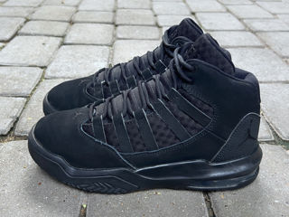 Jordan Max Aura Triple Black. Размер 35. Оригинал. В идеальном состоянии. foto 2