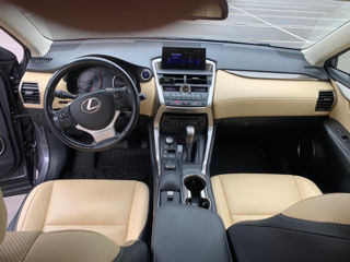 Lexus NX Series foto 7