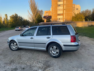 Volkswagen Golf foto 6