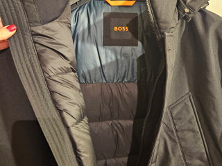 Geaca de iarna Hugo Boss impermiabila foto 4