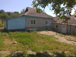 Se vinde casă de locuit la 40 km de Chișinău foto 2