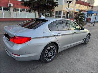 BMW 5 Series foto 6