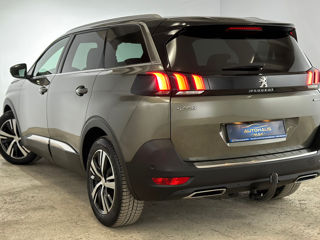 Peugeot 5008 foto 4