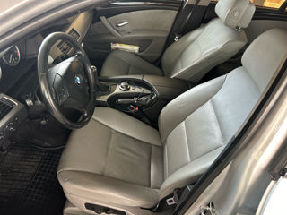 BMW 5 Series foto 8