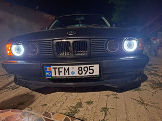 BMW 5 Series foto 7