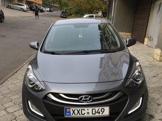 Hyundai i30 foto 1