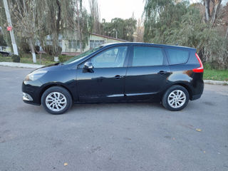 Renault Grand Scenic foto 3