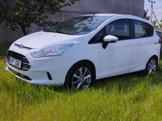 Ford B-Max foto 2