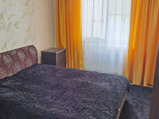 Apartament cu 2 camere, 55 m², Botanica, Chișinău foto 3