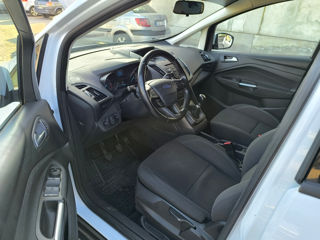 Ford Grand C-MAX foto 10