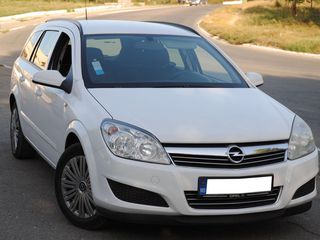 Opel Astra foto 4