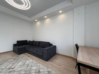 Apartament cu 2 camere, 70 m², Centru, Chișinău foto 3