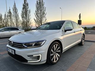 Volkswagen Passat foto 3