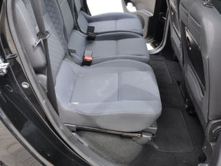 Renault Grand Scenic foto 10