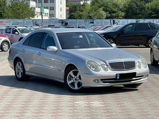 Mercedes E-Class foto 4
