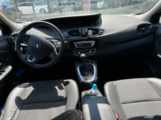 Renault Grand Scenic foto 8