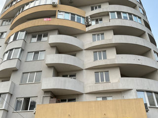 Apartament cu 2 camere, 65 m², Ciocana, Chișinău foto 2