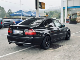 BMW 3 Series foto 12