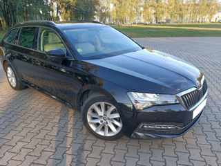 Skoda Superb foto 3