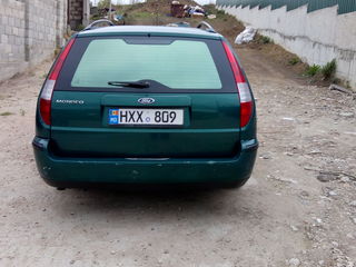 Ford Mondeo foto 4