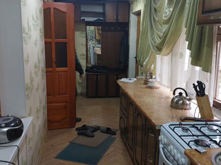 Apartament cu 3 camere, 80 m², Centru, Comrat foto 12