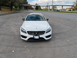 Mercedes C-Class Coupe foto 2