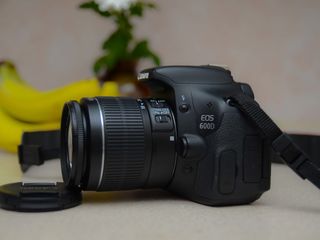 Canon 600D Kit foto 1