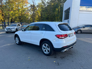 Mercedes GLC foto 3