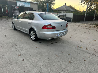 Skoda Superb foto 3