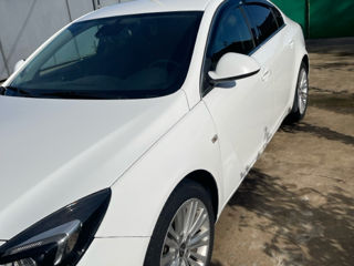 Opel Insignia foto 6