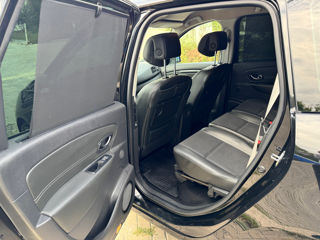 Renault Grand Scenic foto 8